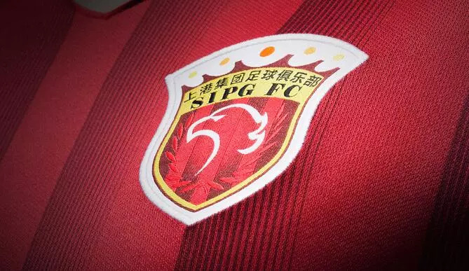 申花连续两个赛季在亚冠输给柔佛，共丢6球、仅打进1球（申花亚冠对阵柔佛连续两季落败：合计丢6球仅入1球）