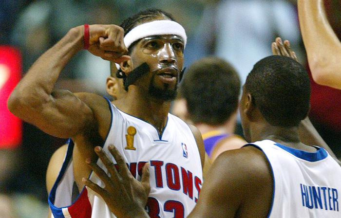 欧冠小组赛抽签结果出炉（欧冠小组赛分组揭晓）