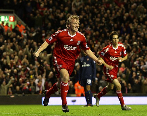 太阳报：穆德里克因宝马车违规贴膜被吊销驾照，罚款199镑（太阳报：因宝马车窗贴膜违规，穆德里克被吊销驾照并罚款199英镑）