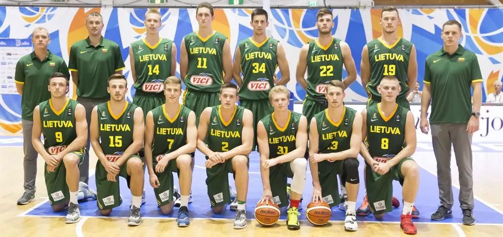 王曼昱横扫华裔名将，王楚钦11-4降维打击，国乒8-0韩国豪取5连胜（王曼昱横扫华裔劲敌，王楚钦11-4统治全场，国乒8-0韩国豪取五连胜）