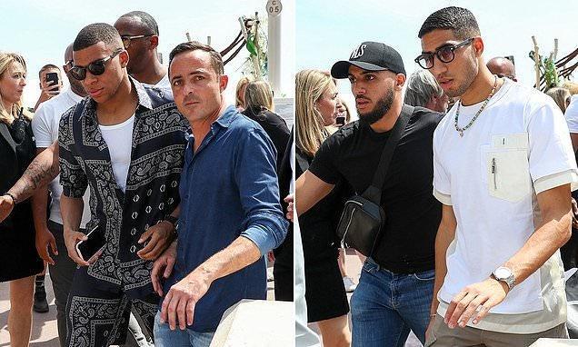 官方：梅西当选迈阿密国际年度MVP，阿尔巴年度最佳防守球员（迈阿密国际官宣：梅西夺年度MVP，阿尔巴当选年度最佳防守球员）