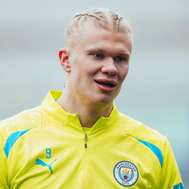 告别林皇！从被骂退役球员到联赛MVP，林加德在首尔FC的辉煌两年与未来挑战（送别林皇：从被指退役边缘到联赛MVP，林加德在首尔FC的两年高光与前路挑战）