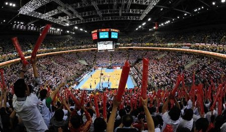 巴黎vs拜仁数据：巴黎25次射门9次射正，拜仁9次射门5次射正（数据战报：巴黎25射9正，拜仁9射5正）