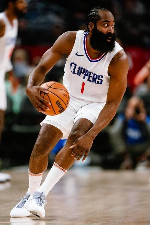 弗里克：不仅是我们，国家队也应该照顾好亚马尔（弗里克：保护亚马尔不只是我们的责任，国家队也应尽责）