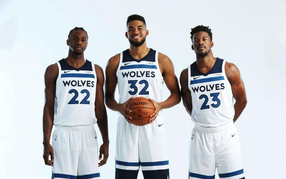 汉密尔顿：最喜欢内马尔和维尼修斯；欣赏梅西的技术（汉密尔顿：钟爱内马尔与维尼修斯，赞赏梅西技术）