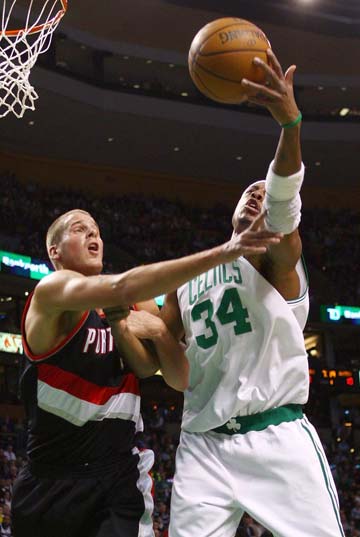 德转预热费尔明身价更新：最高上涨至9000万欧，最低7000万（德转预告：费尔明身价上调至7000万-9000万欧）