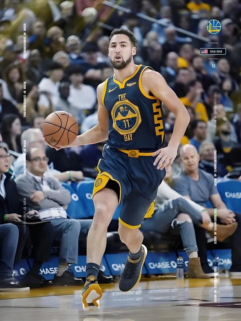 图片报：拜仁飞机因慕尼黑大雾无法起飞，只能去奥格斯堡乘机（图片报：慕尼黑大雾致拜仁航班停飞，球队改赴奥格斯堡登机）